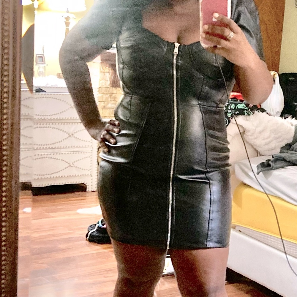 fitted dress Never worn tried on to show the fit